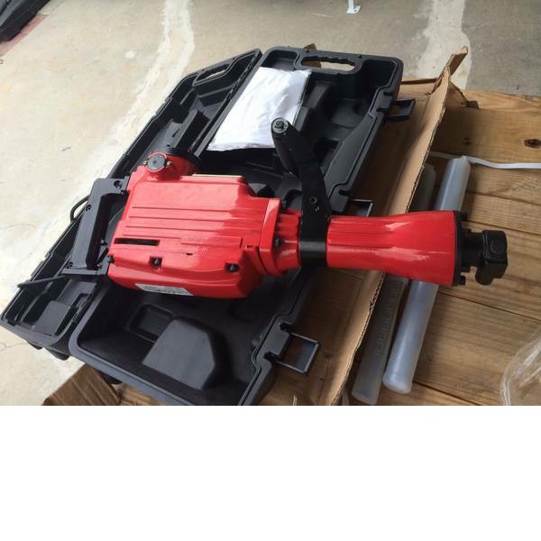 JACK HAMMER 2200 WATTS DEMOLITION WITH 2 CHISELS - Image 2