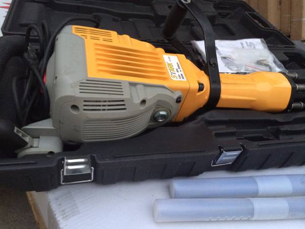 DEMOLITION JACK HAMMER 3600 WATTS - Image 3
