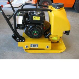vibratory PLATE COMPACTOR GAS 6.5HP W/ 5 GAL WATER TANK